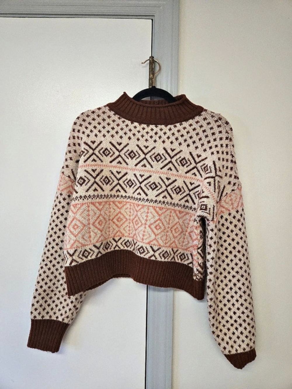 American Eagle AE Mock Neck Sweater Brown & Pink Size Small